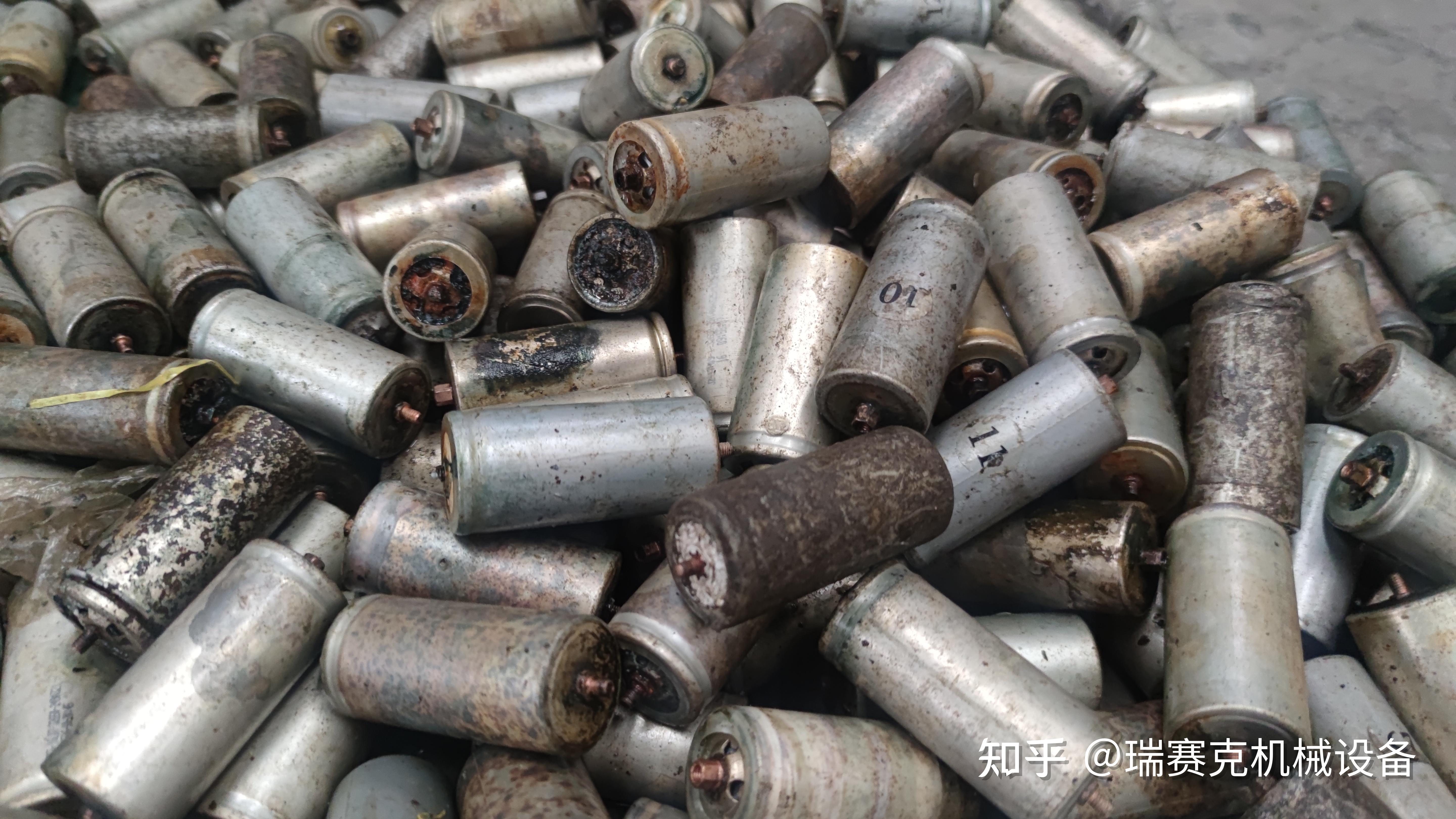 探秘廢舊鋰電池?zé)峤庵昂诜邸? /></a>
      <div   id=